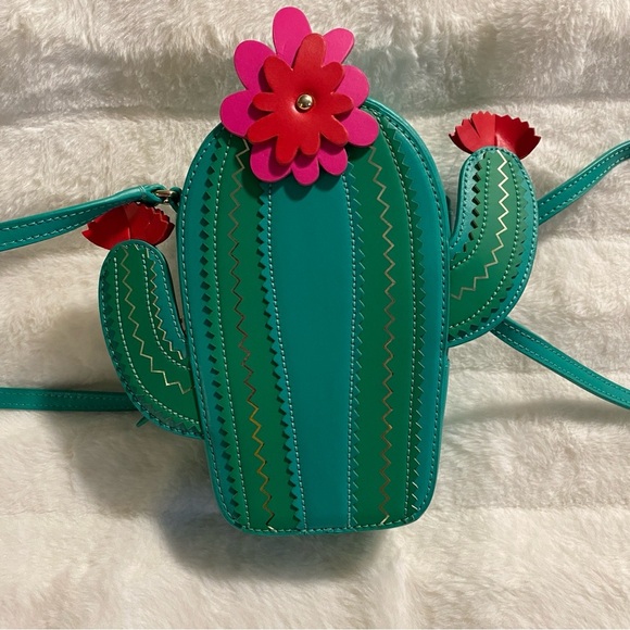 Like New Rare Kate Spade Novelty Flowering Cacti Leather Cactus Crossbody - Picture 6 of 14